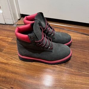 Gray Timberlands with pinkish red trim